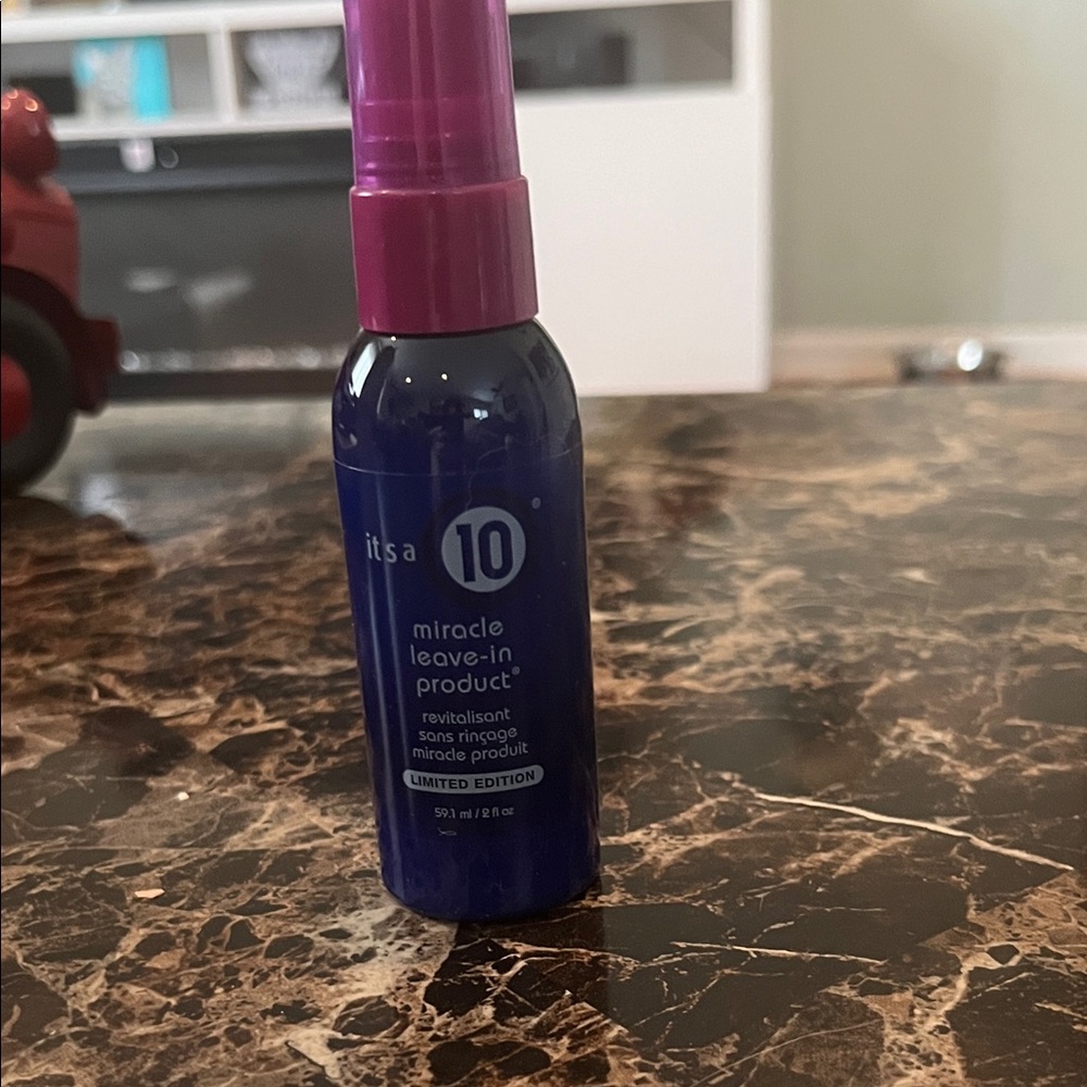 It's a 10 Miracle Leave-In Product Spray - Purple